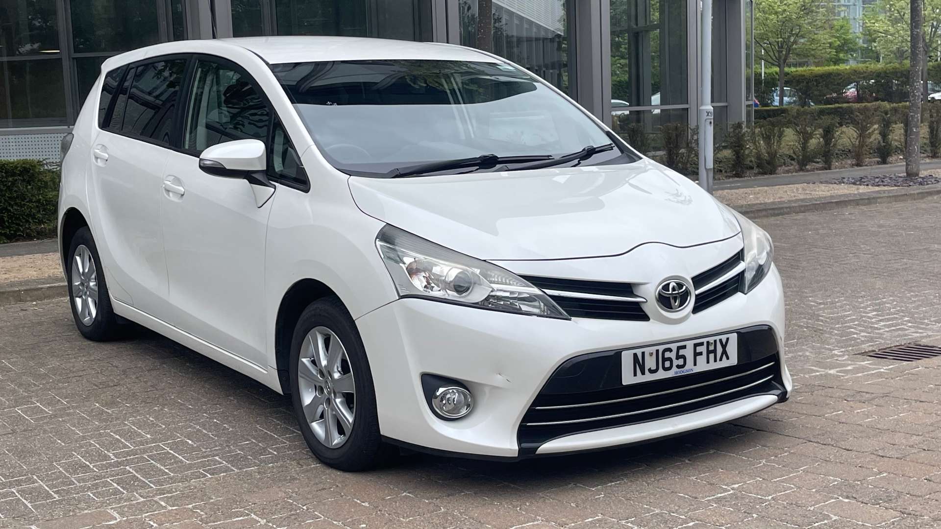 TOYOTA VERSO 1.6 Verso Icon D-4D 5dr #10