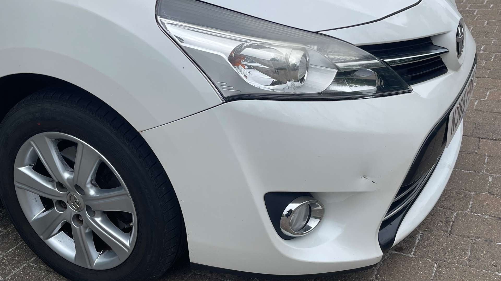 TOYOTA VERSO 1.6 Verso Icon D-4D 5dr #12