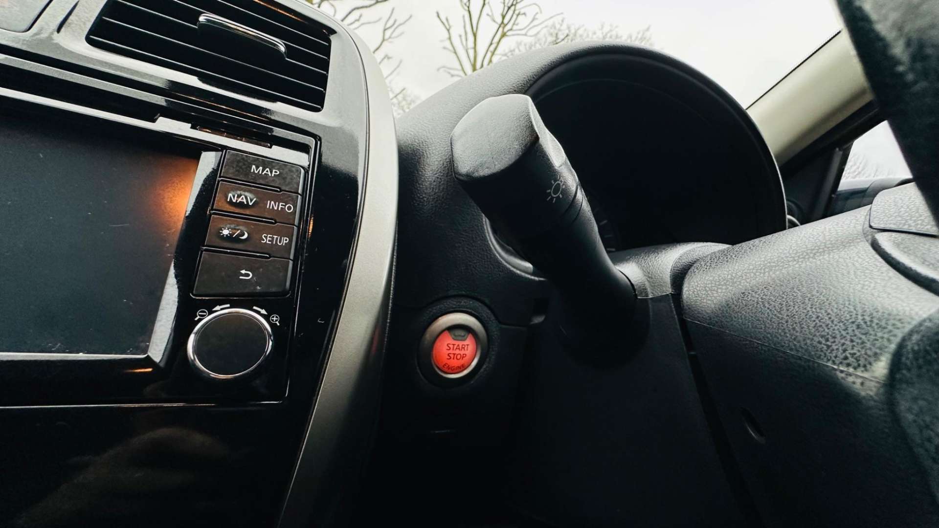 NISSAN MICRA 1.2 Micra Tekna 5dr #18