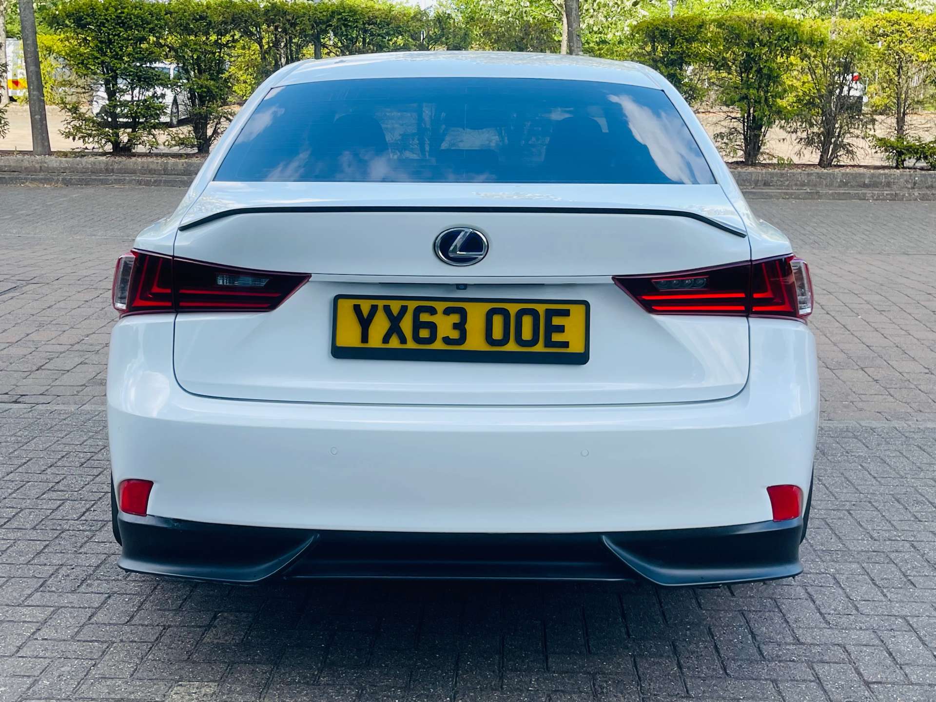 LEXUS IS 2.5 IS 300h F Sport CVT 4dr #5