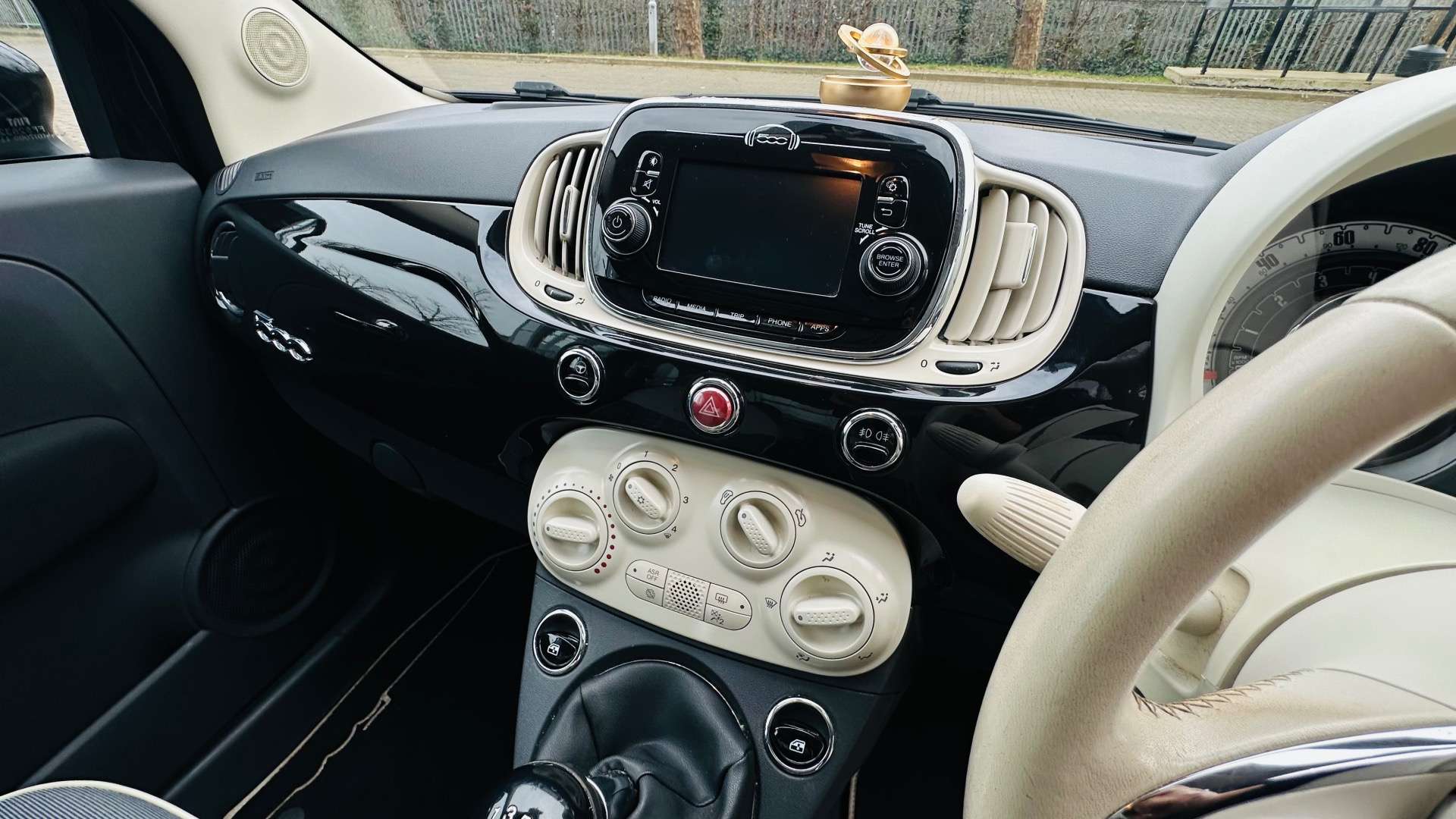 FIAT 500 1.2 500 Lounge 3dr #1