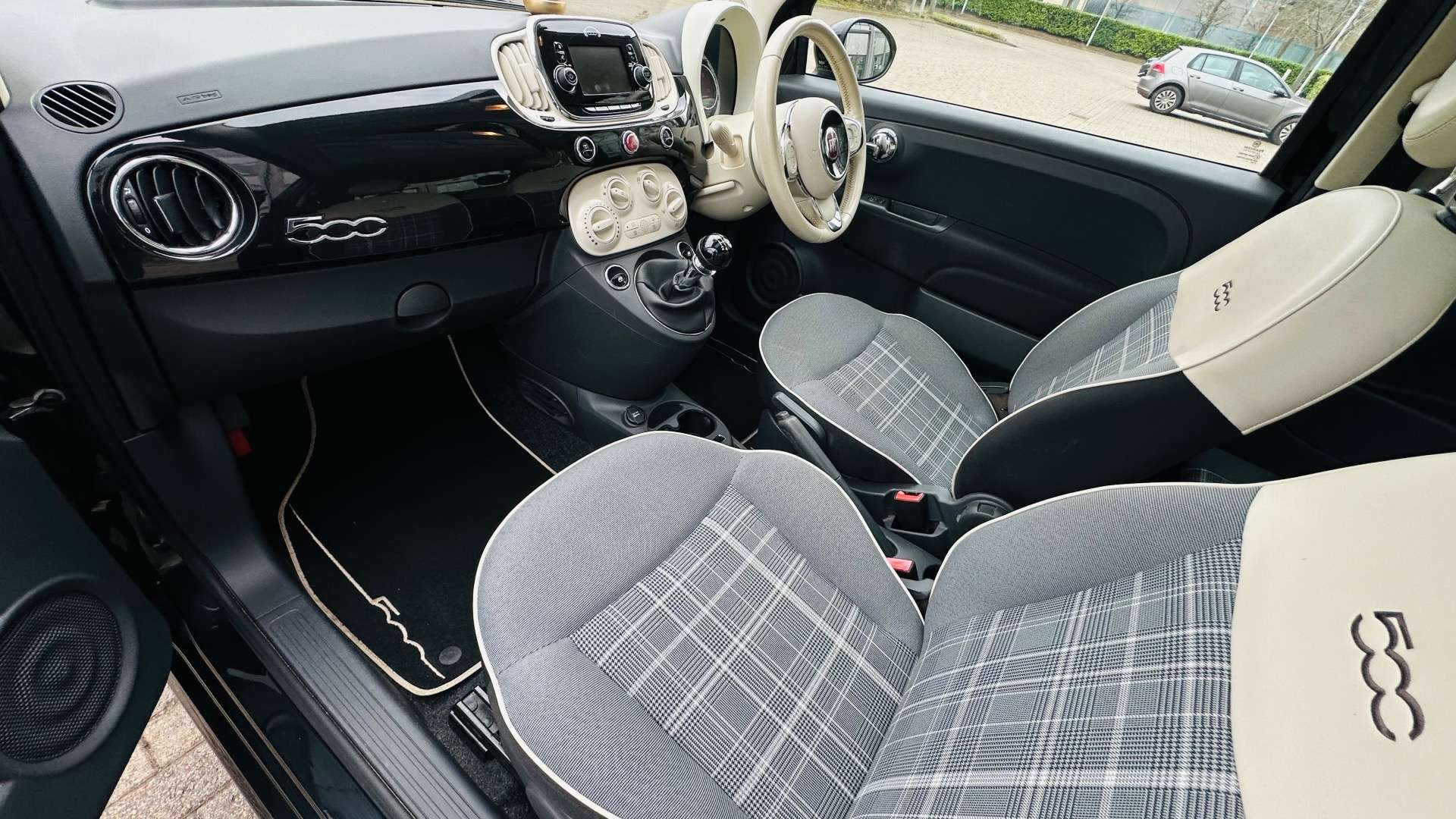 FIAT 500 1.2 500 Lounge 3dr #23