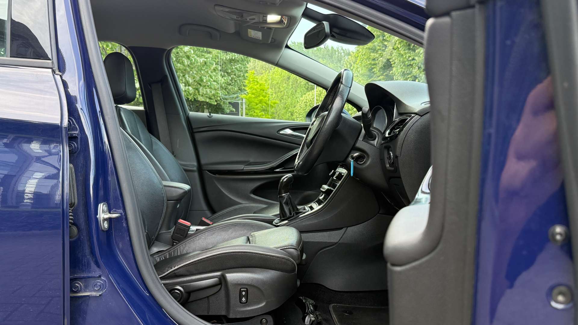 VAUXHALL ASTRA 1.6 Astra Elite Nav S/S 5dr #24