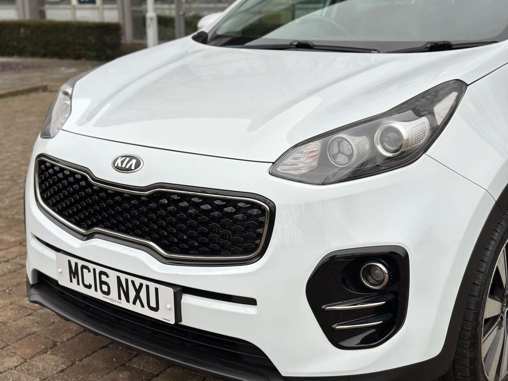 KIA SPORTAGE 2.0 Sportage KX-3 CRDi Auto 4WD 5dr #2