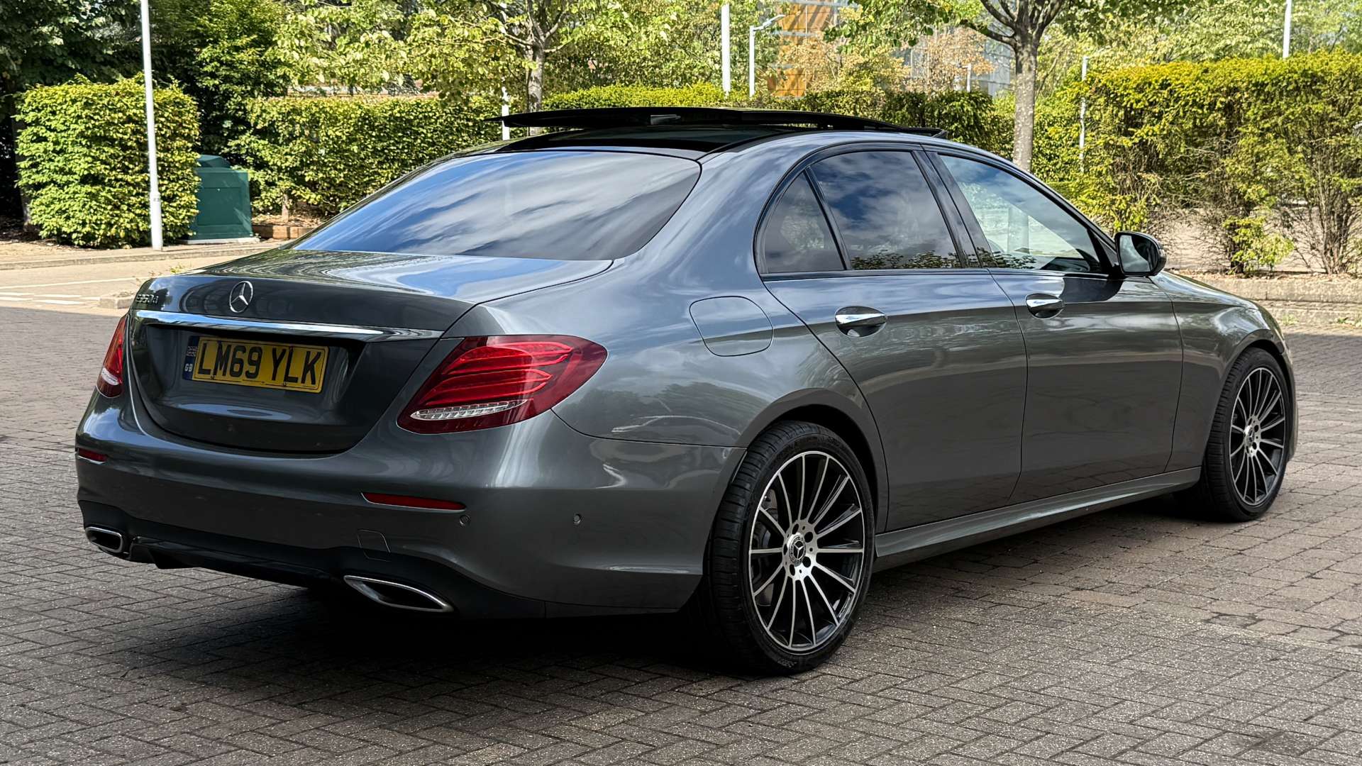MERCEDES-BENZ E-CLASS 2.9 E 350 AMG Line Night Edition Premium+ D Auto 4dr #8