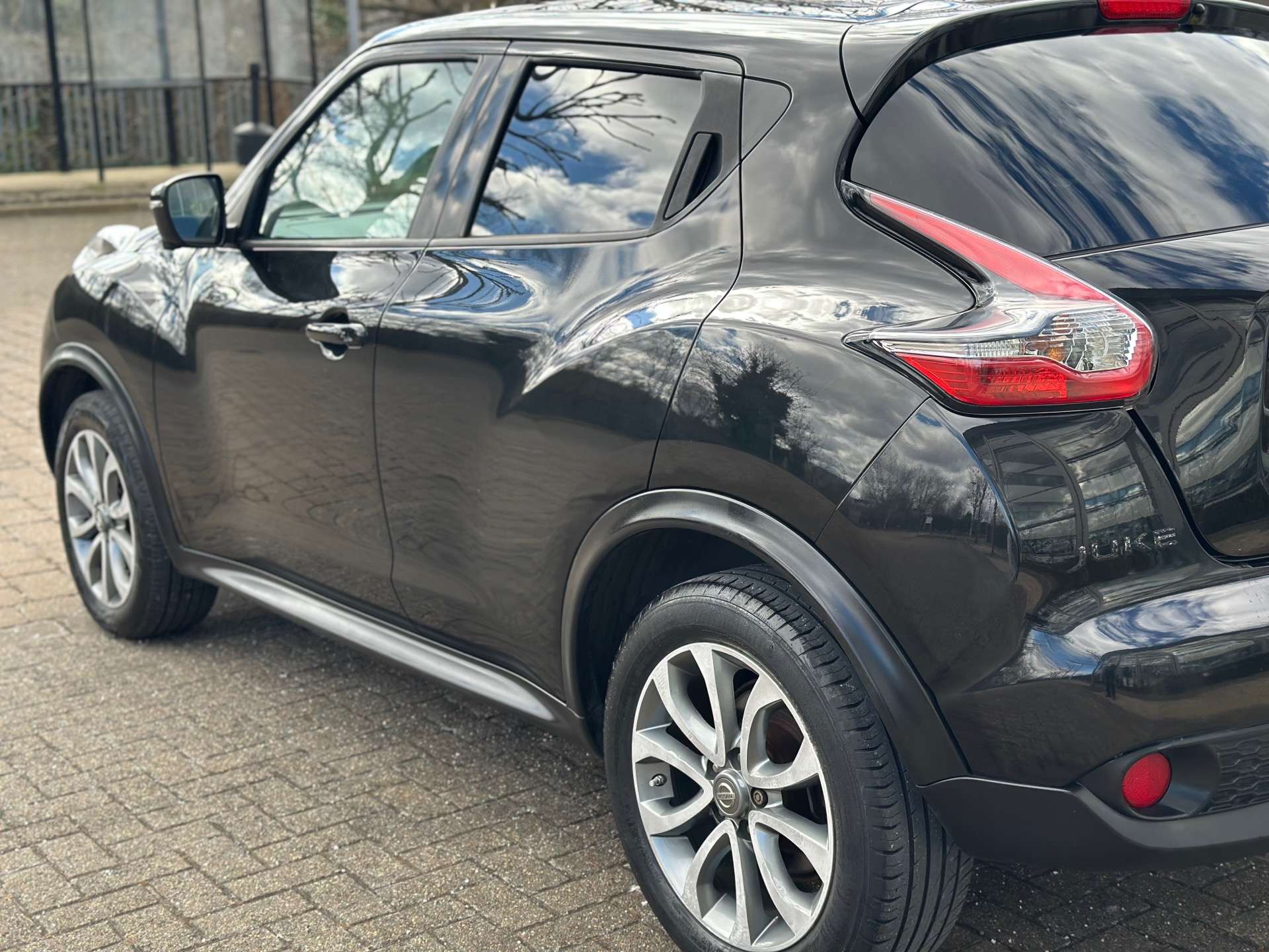 NISSAN JUKE 1.6 Juke Tekna CVT 5dr #21