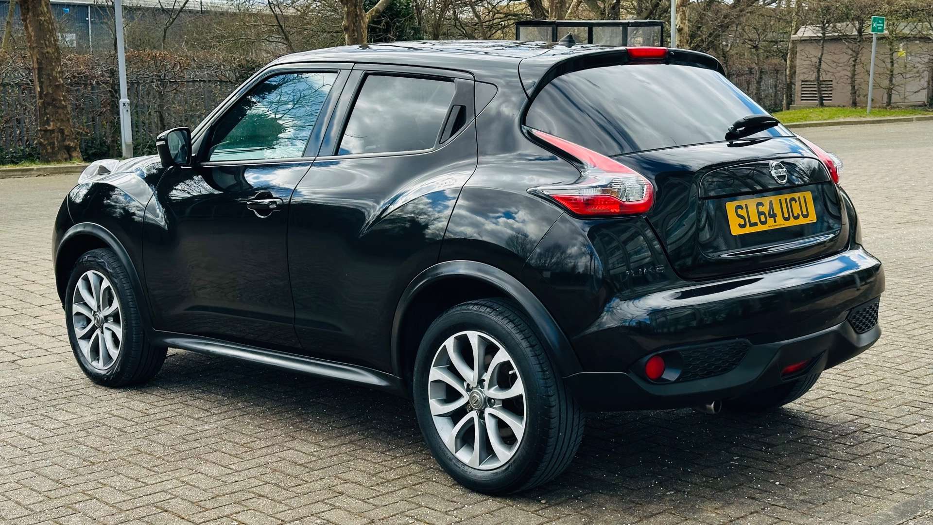NISSAN JUKE 1.6 Juke Tekna CVT 5dr #27