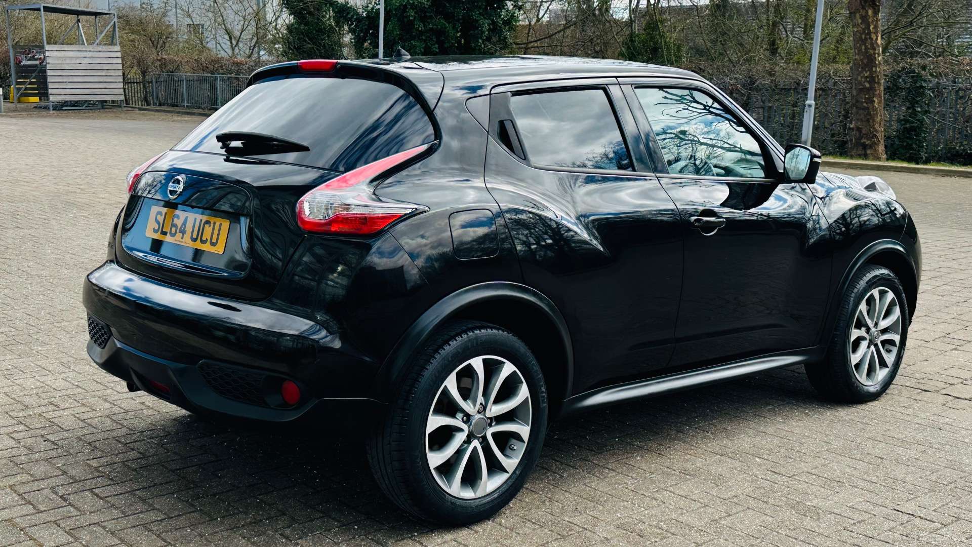 NISSAN JUKE 1.6 Juke Tekna CVT 5dr #28