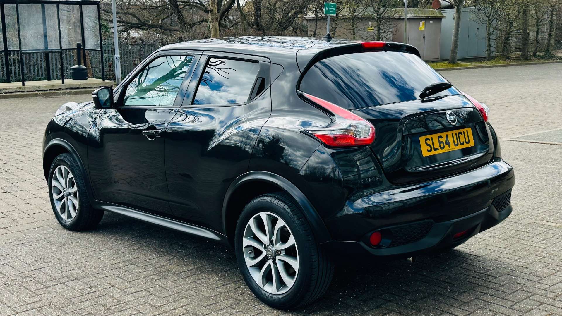 NISSAN JUKE 1.6 Juke Tekna CVT 5dr #29