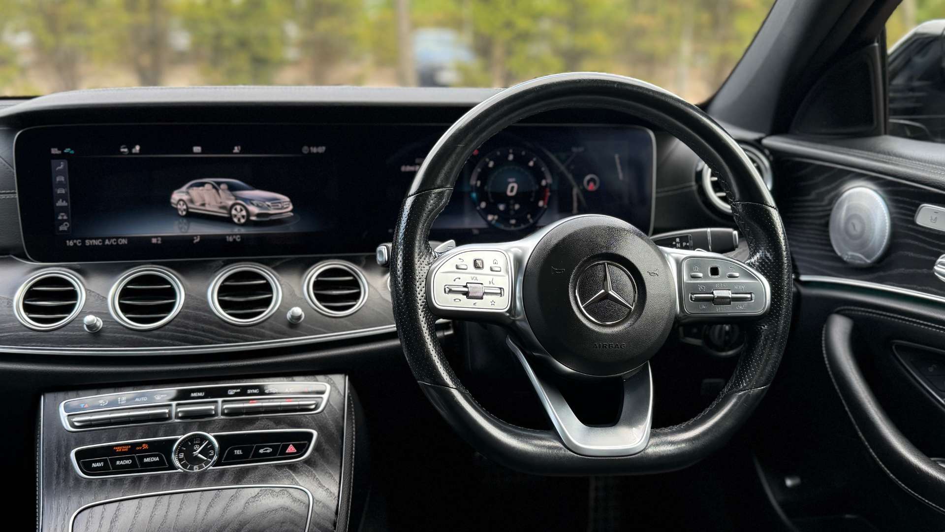 MERCEDES-BENZ E-CLASS 2.9 E 350 AMG Line Night Edition Premium+ D Auto 4dr #28