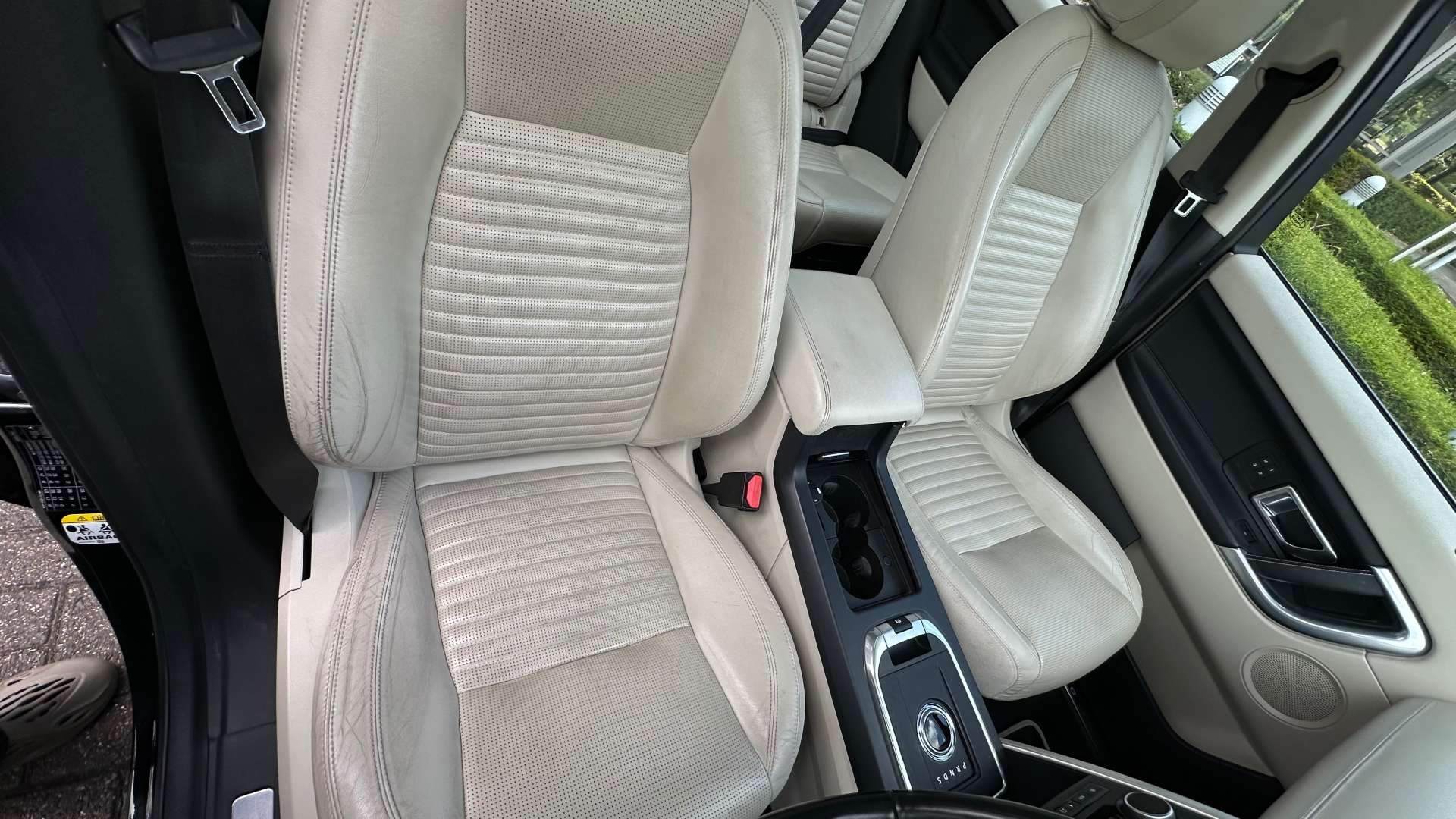 LAND ROVER DISCOVERY SPORT 2.0 Discovery Sport Luxury HSE TD4 Auto 4WD 5dr #26