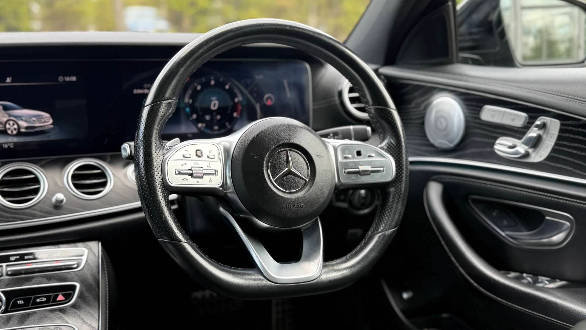 MERCEDES-BENZ E-CLASS 2.9 E 350 AMG Line Night Edition Premium+ D Auto 4dr #44