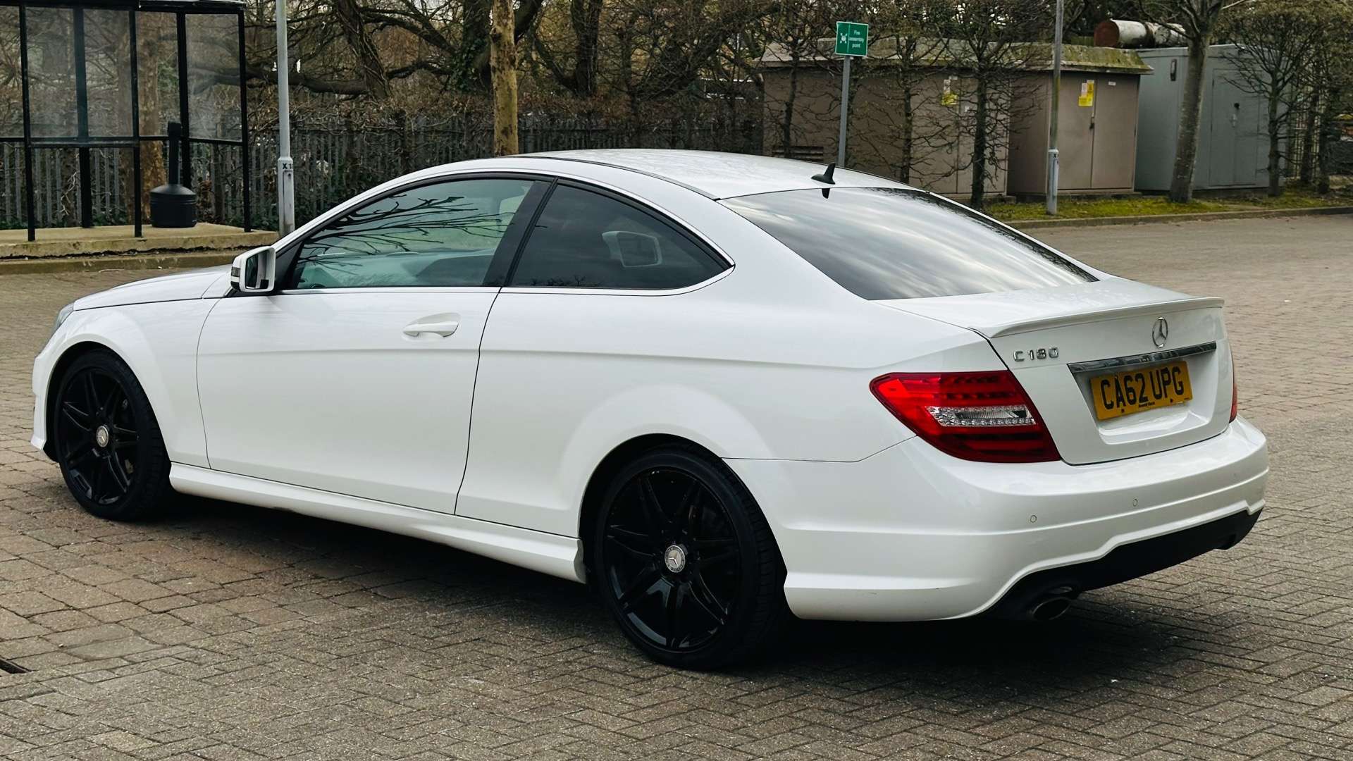 MERCEDES-BENZ C-CLASS 1.6 C180 AMG Sport+ BlueEfficiency Auto 2dr #12