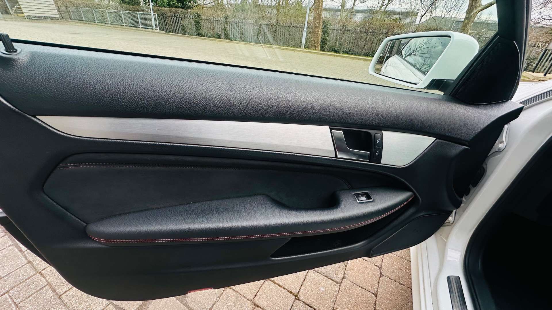 MERCEDES-BENZ C-CLASS 1.6 C180 AMG Sport+ BlueEfficiency Auto 2dr #17