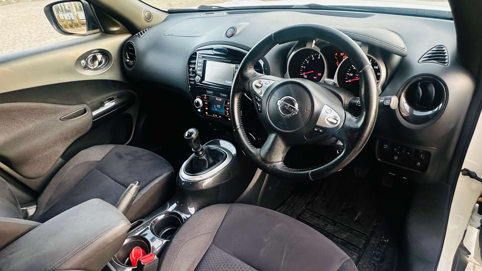 NISSAN JUKE 1.2 Juke Acenta Premium DiG-T 5dr #1