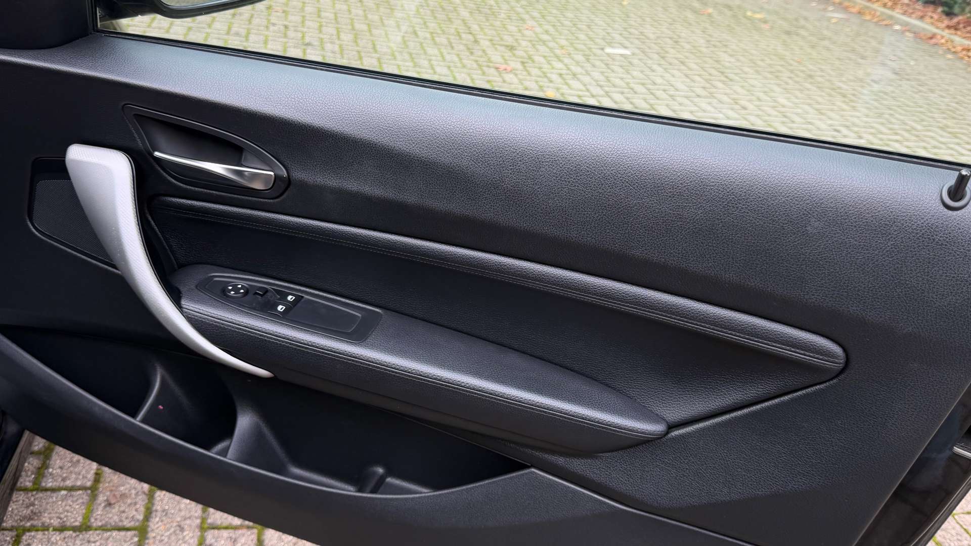 BMW 2 SERIES 2.0 220D M Sport Auto 2dr #13