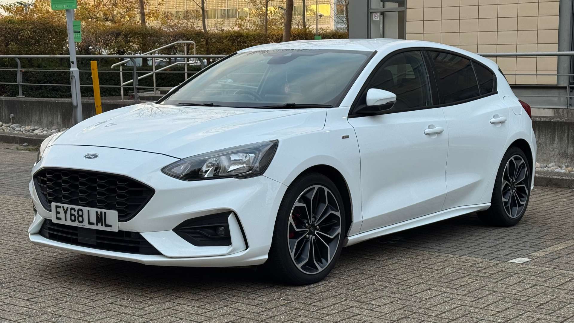 FORD FOCUS 1.0 Focus ST-Line X 5dr #5