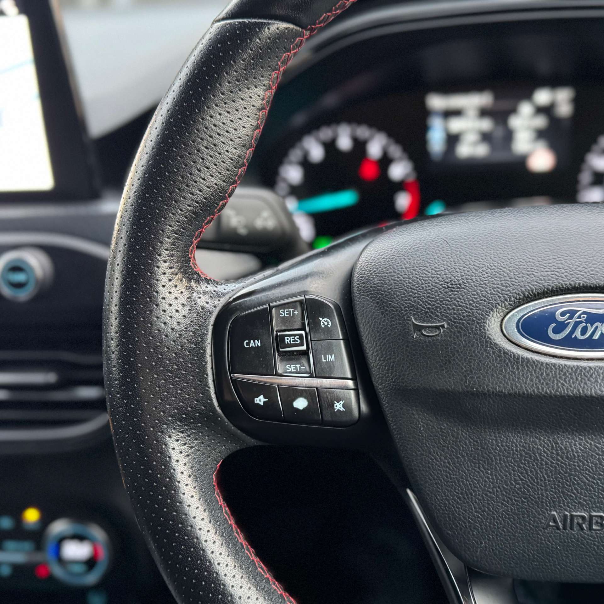 FORD FOCUS 1.0 Focus ST-Line X 5dr #23