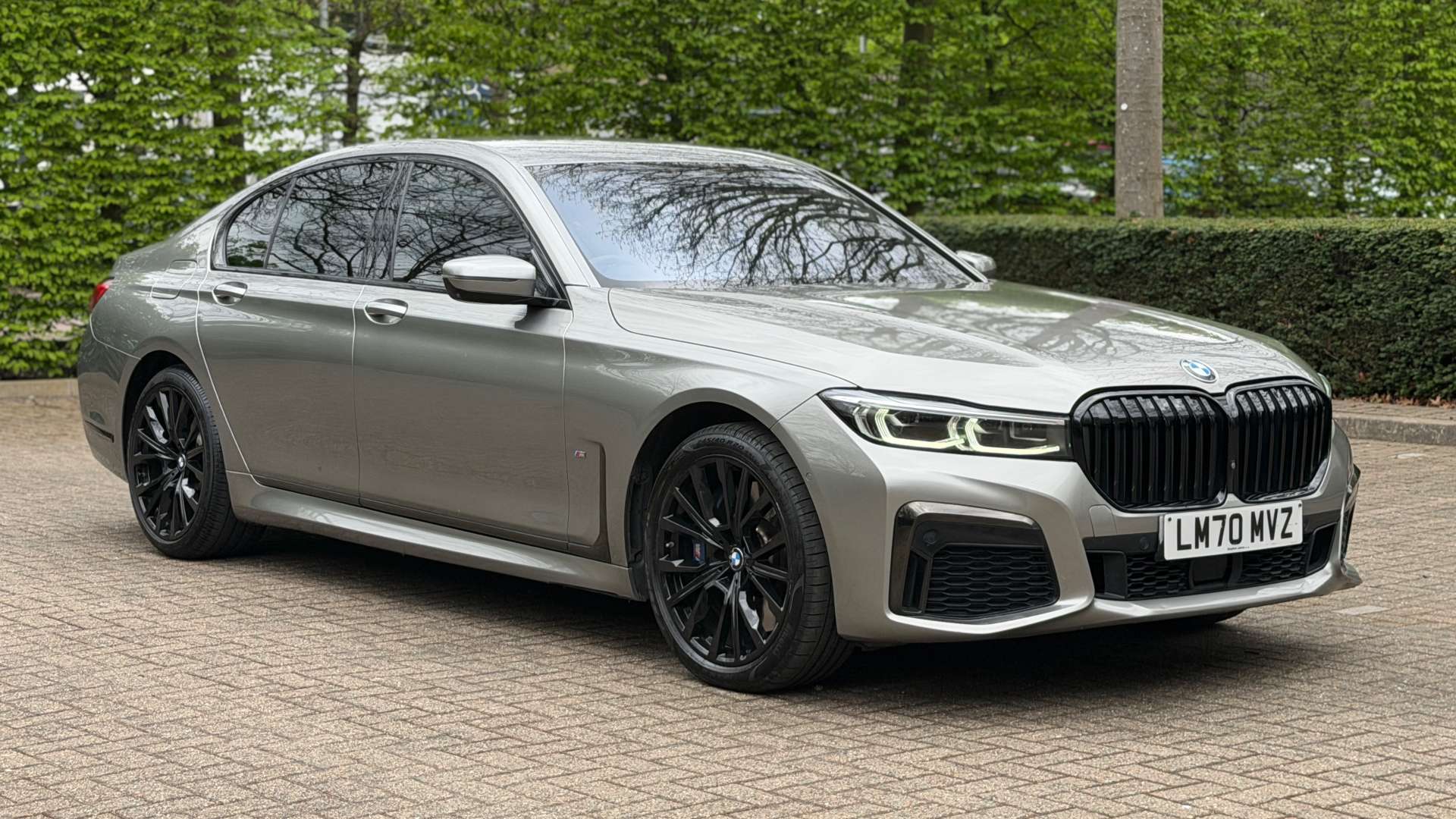 BMW 7 SERIES 3.0 730d M Sport Auto 4dr #40