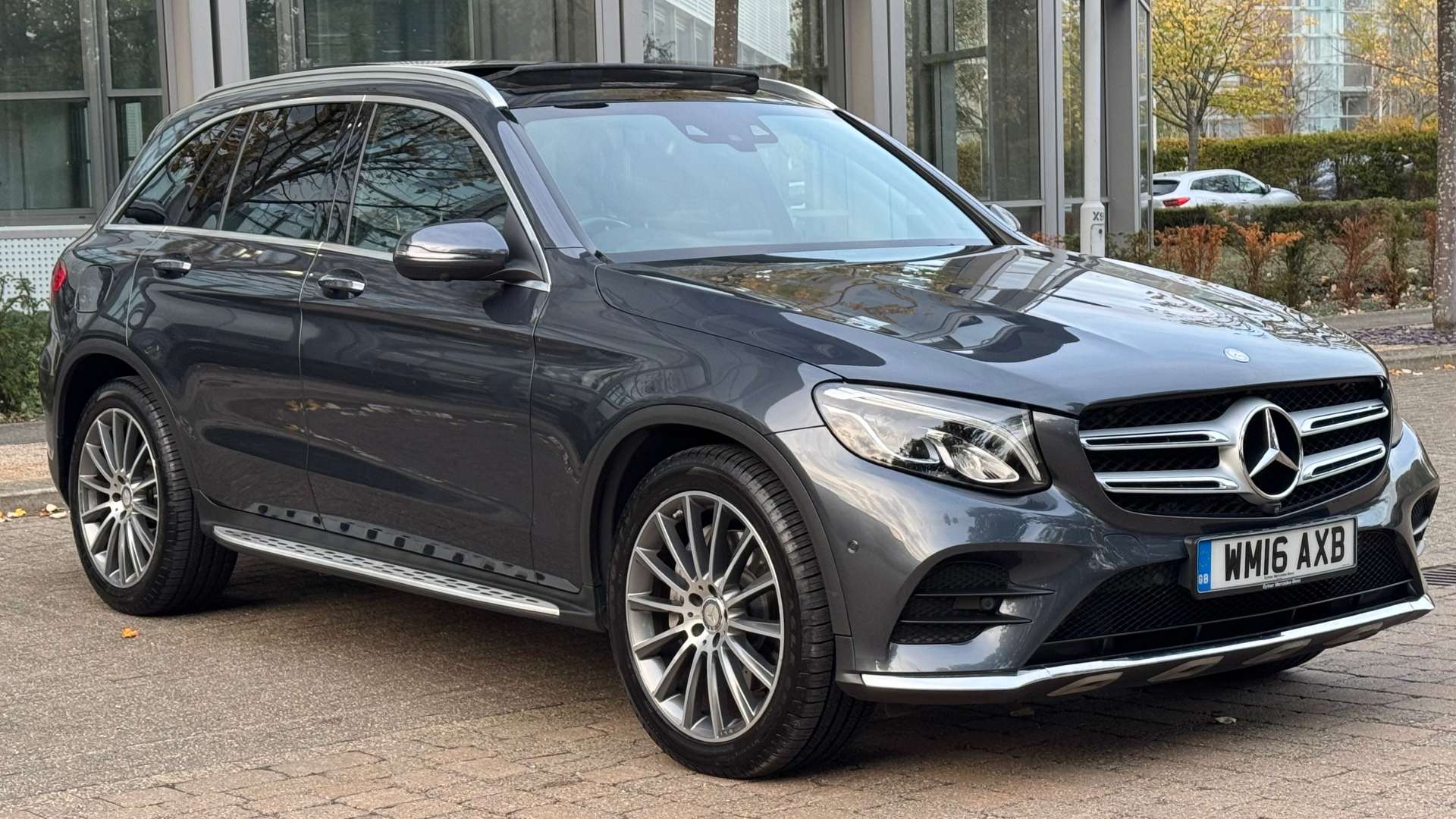 MERCEDES-BENZ GLC 2.1 GLC 220 D 4Matic AMG Line Premium Auto 4WD 5dr #4