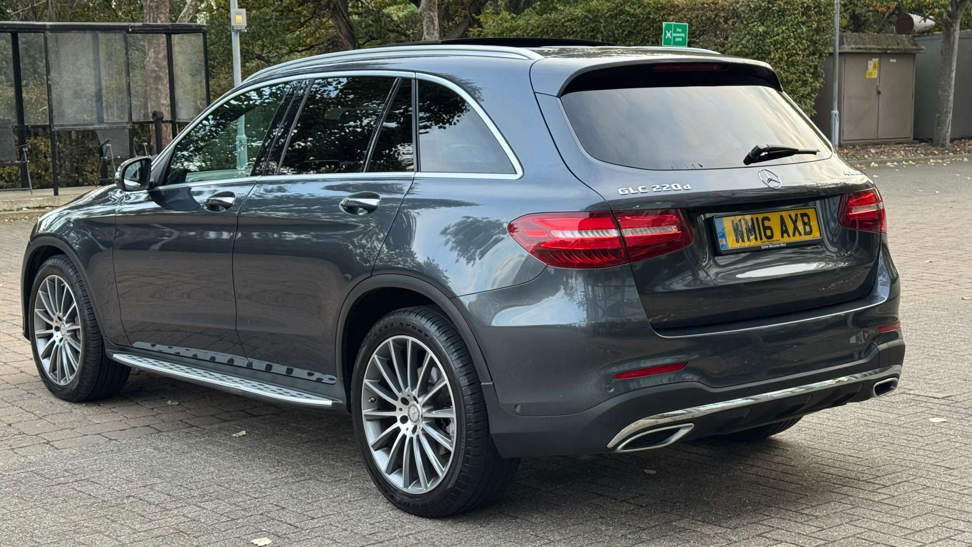 MERCEDES-BENZ GLC 2.1 GLC 220 D 4Matic AMG Line Premium Auto 4WD 5dr #6