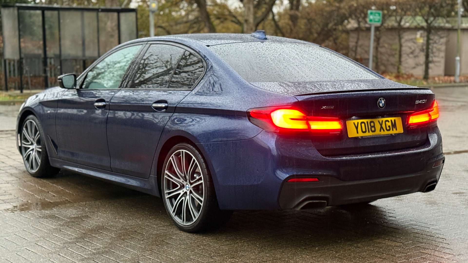 BMW 5 SERIES 3.0 540i xDrive M Sport Auto 4WD 4dr #31