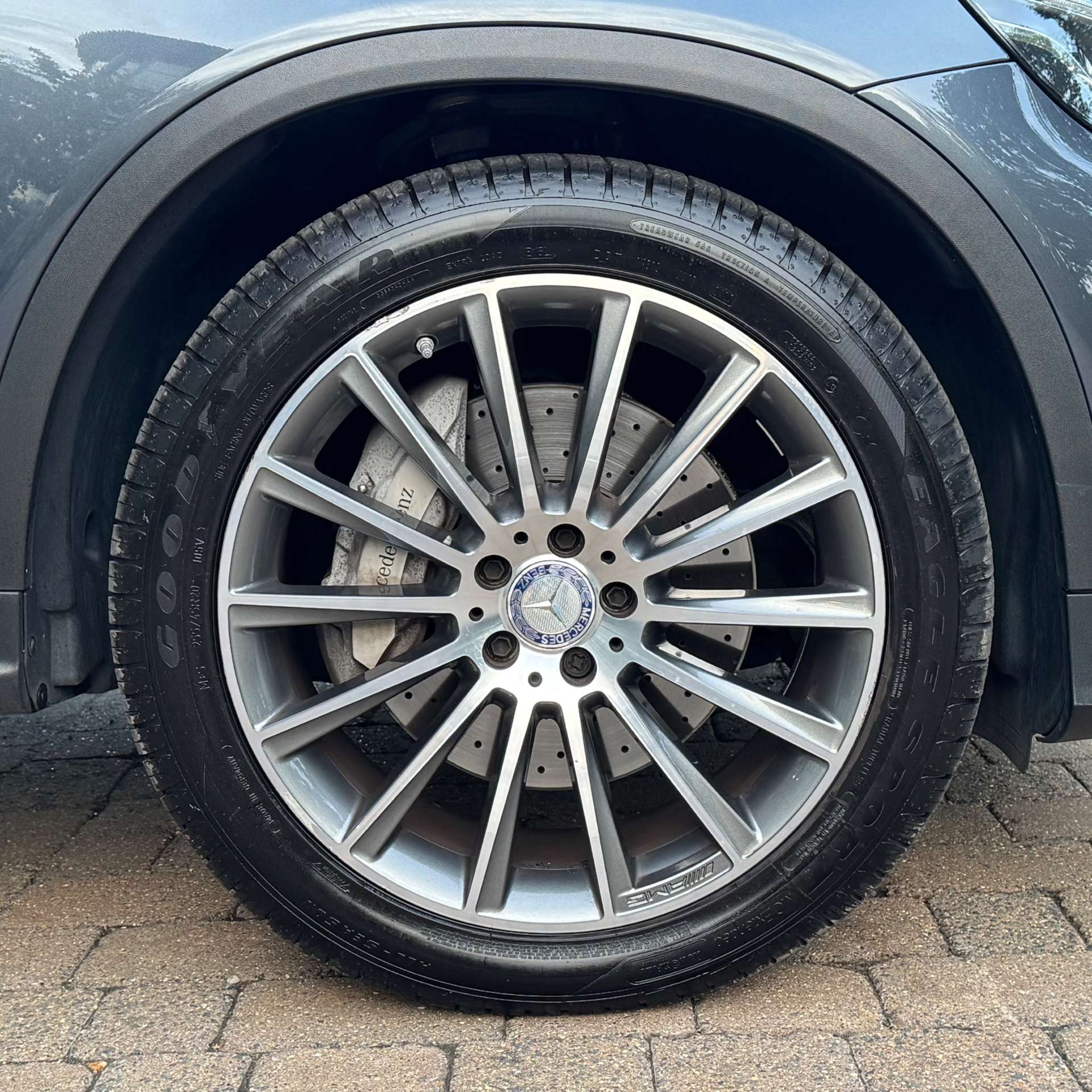 MERCEDES-BENZ GLC 2.1 GLC 220 D 4Matic AMG Line Premium Auto 4WD 5dr #17