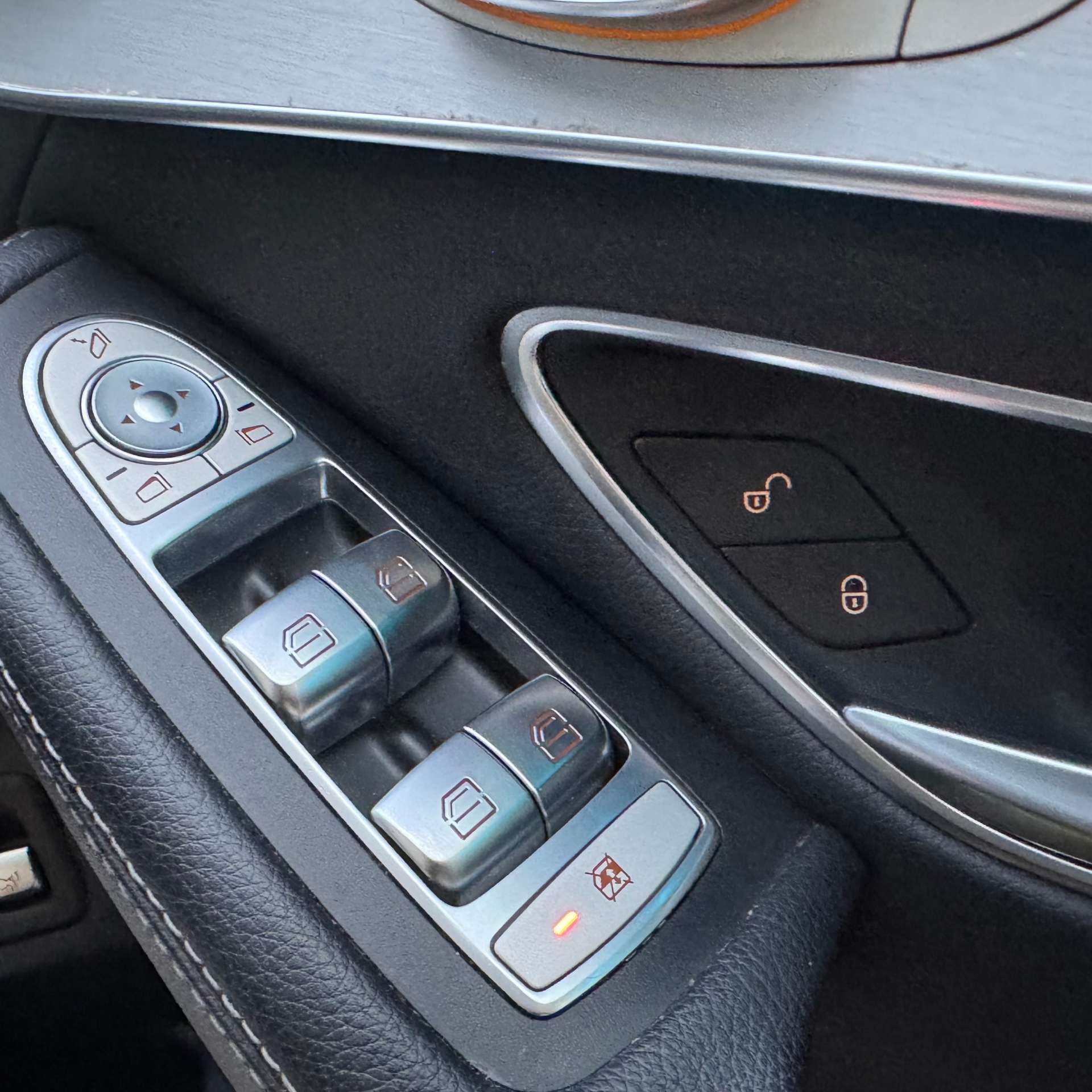 MERCEDES-BENZ GLC 2.1 GLC 220 D 4Matic AMG Line Premium Auto 4WD 5dr #21