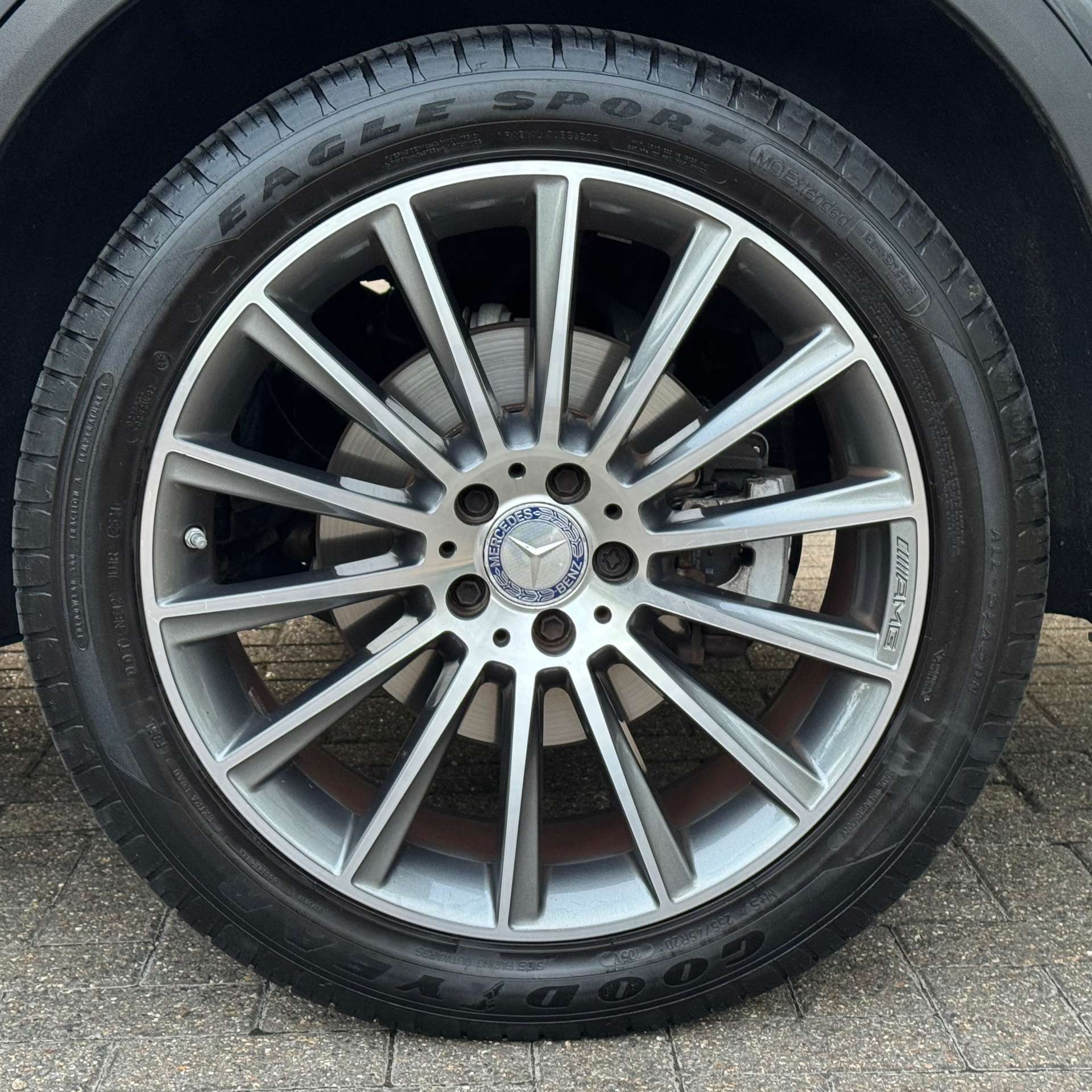 MERCEDES-BENZ GLC 2.1 GLC 220 D 4Matic AMG Line Premium Auto 4WD 5dr #22