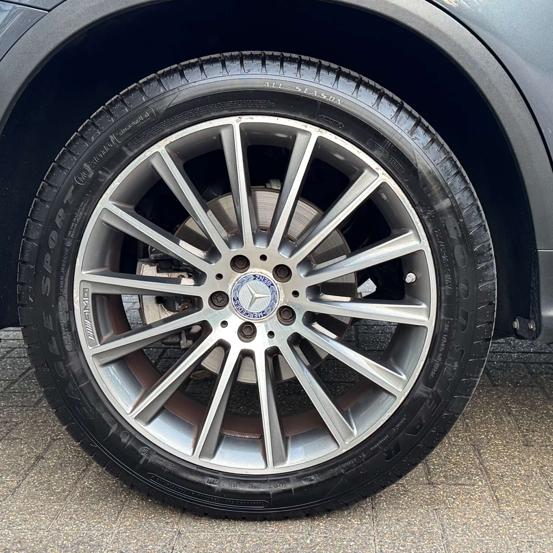 MERCEDES-BENZ GLC 2.1 GLC 220 D 4Matic AMG Line Premium Auto 4WD 5dr #26