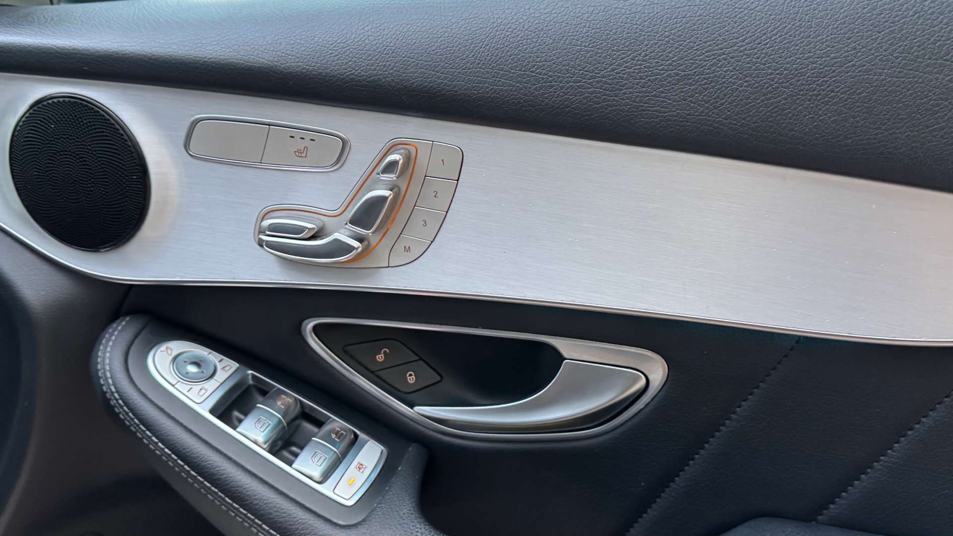 MERCEDES-BENZ GLC 2.1 GLC 220 D 4Matic AMG Line Premium Auto 4WD 5dr #29