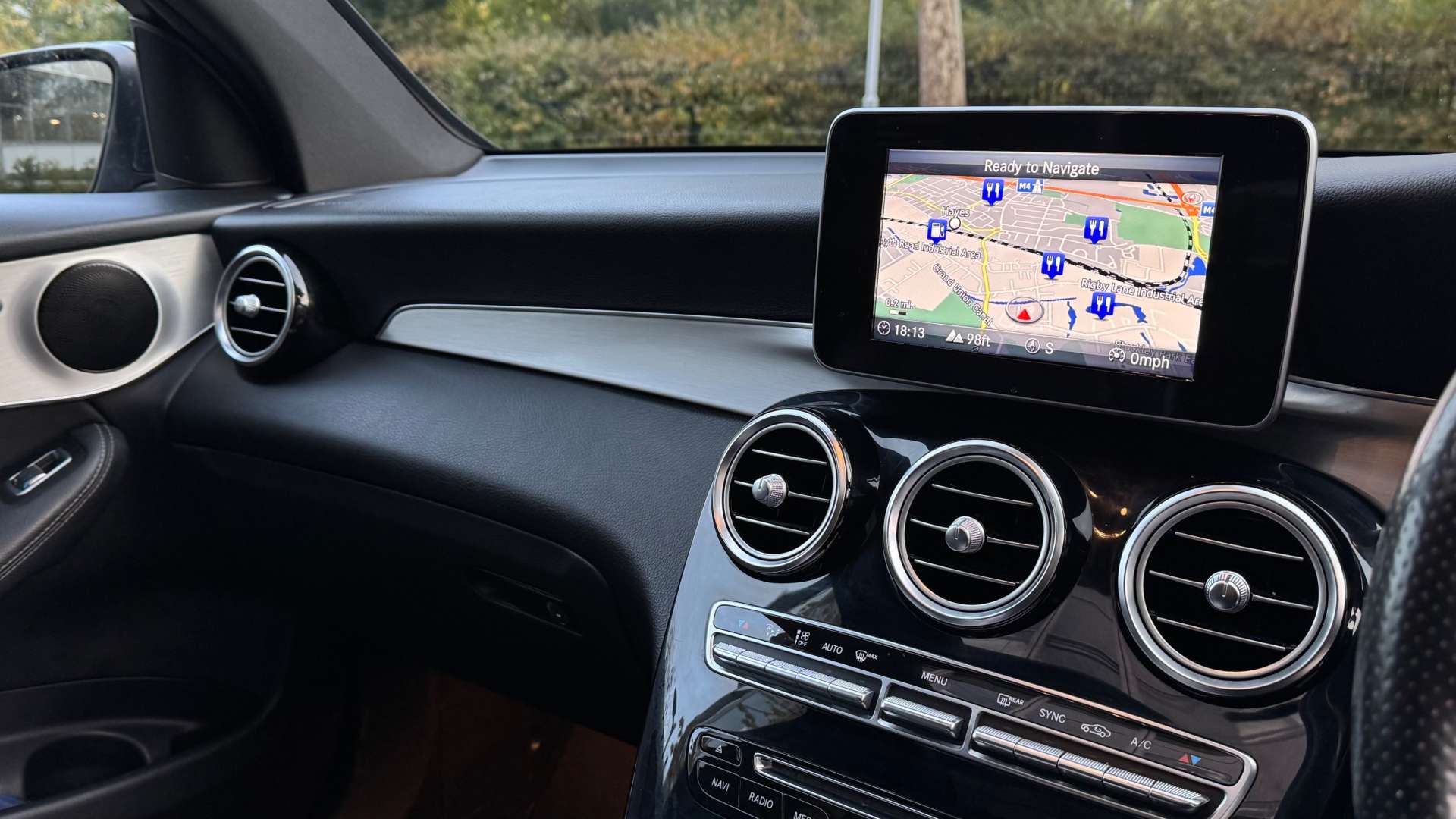 MERCEDES-BENZ GLC 2.1 GLC 220 D 4Matic AMG Line Premium Auto 4WD 5dr #40