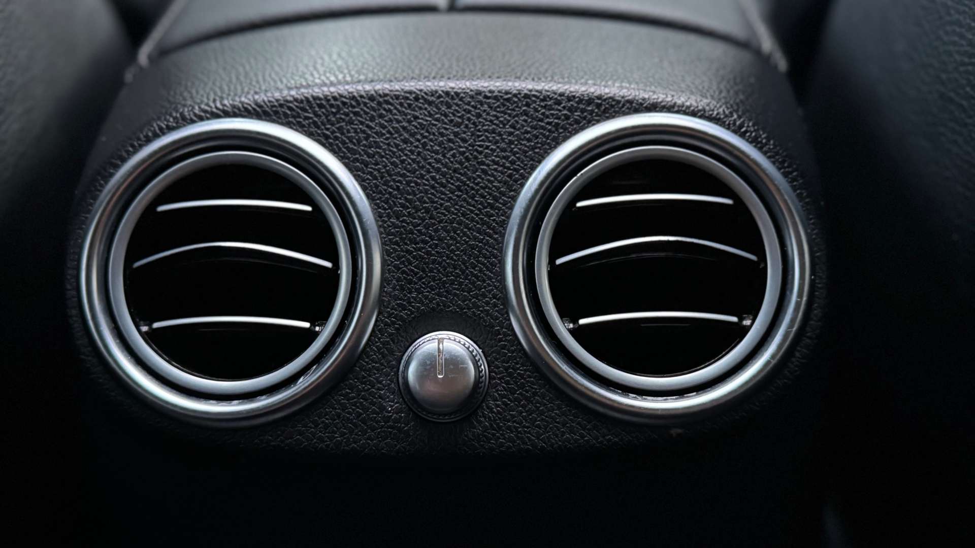 MERCEDES-BENZ GLC 2.1 GLC 220 D 4Matic AMG Line Premium Auto 4WD 5dr #45