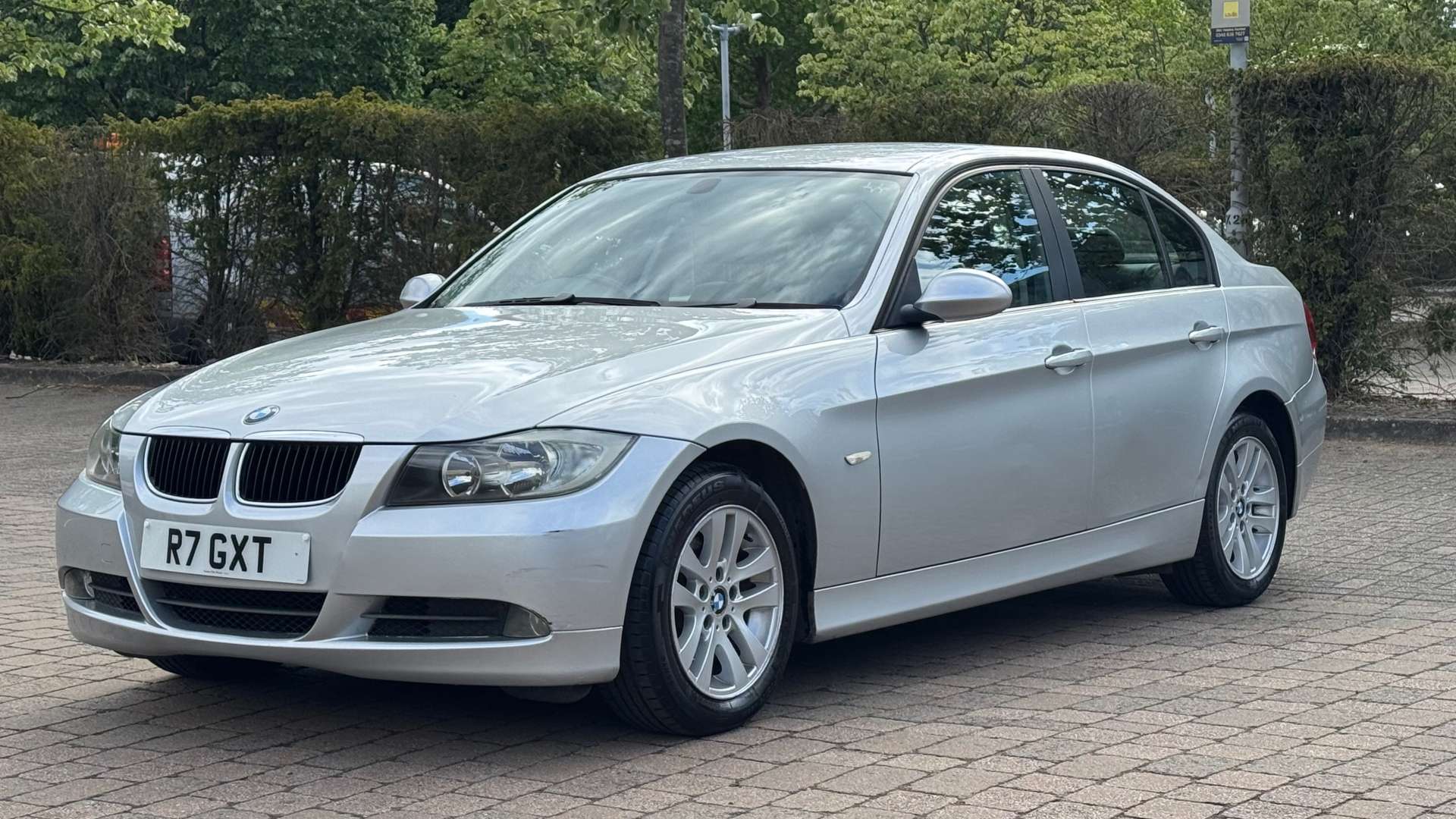 BMW 3 SERIES 2.0 320i SE Auto 4dr #3