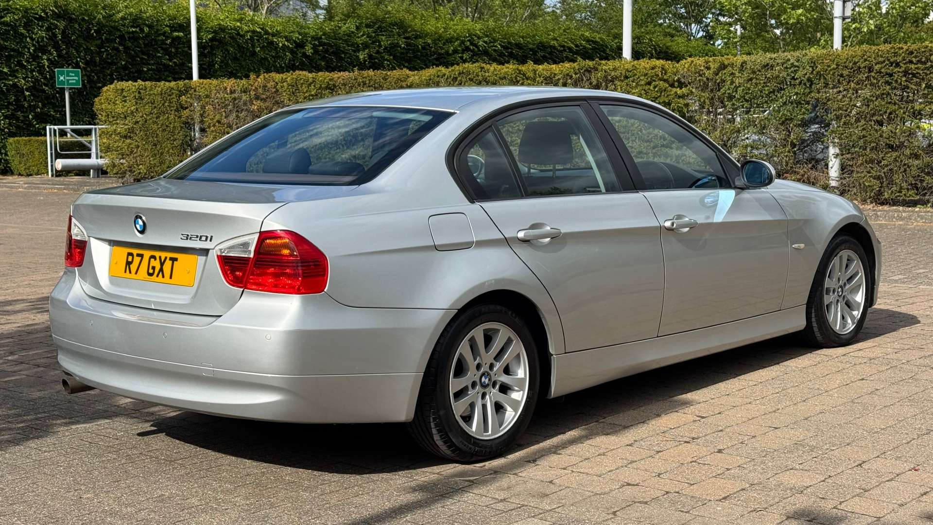 BMW 3 SERIES 2.0 320i SE Auto 4dr #16
