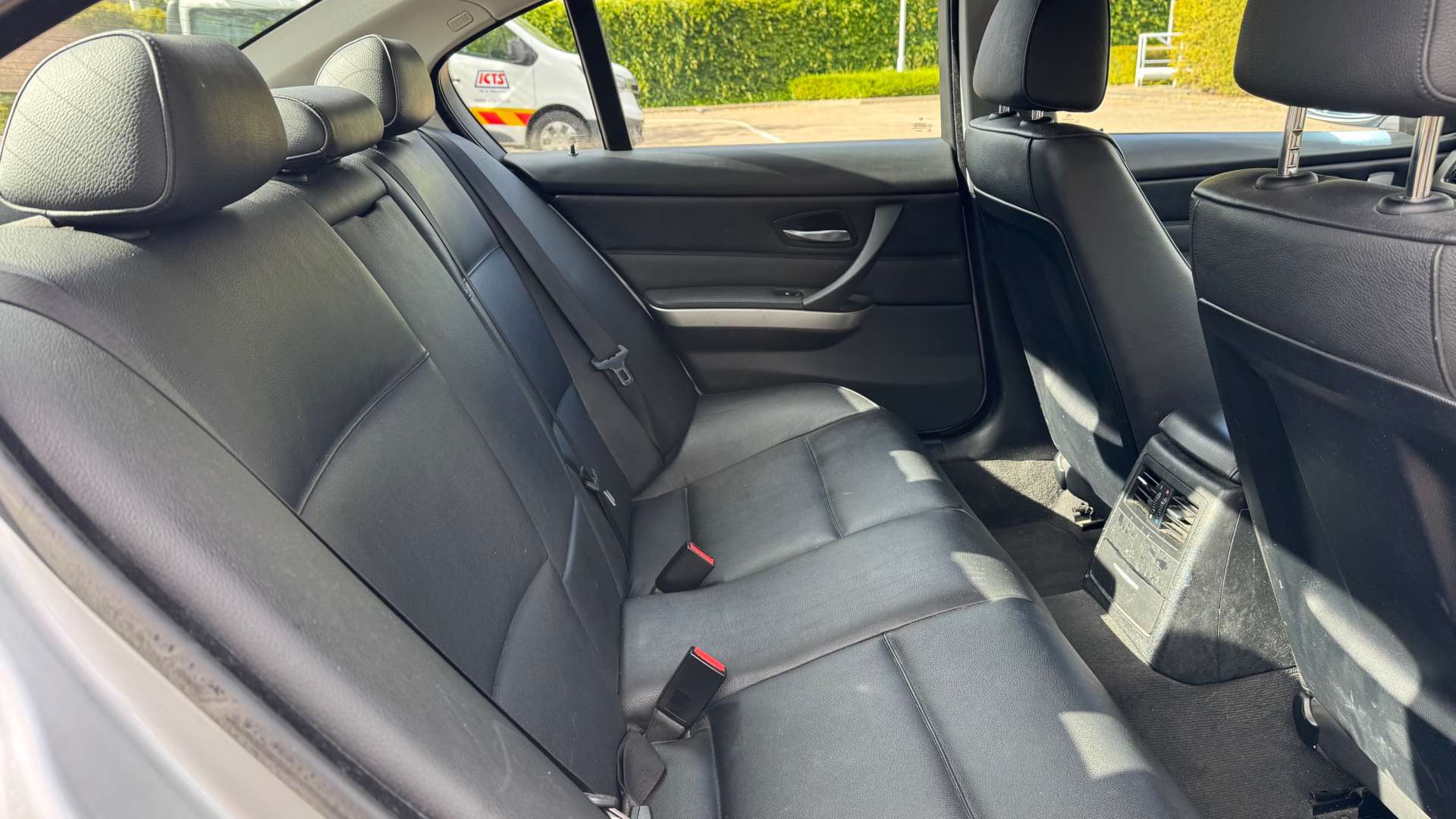 BMW 3 SERIES 2.0 320i SE Auto 4dr #17