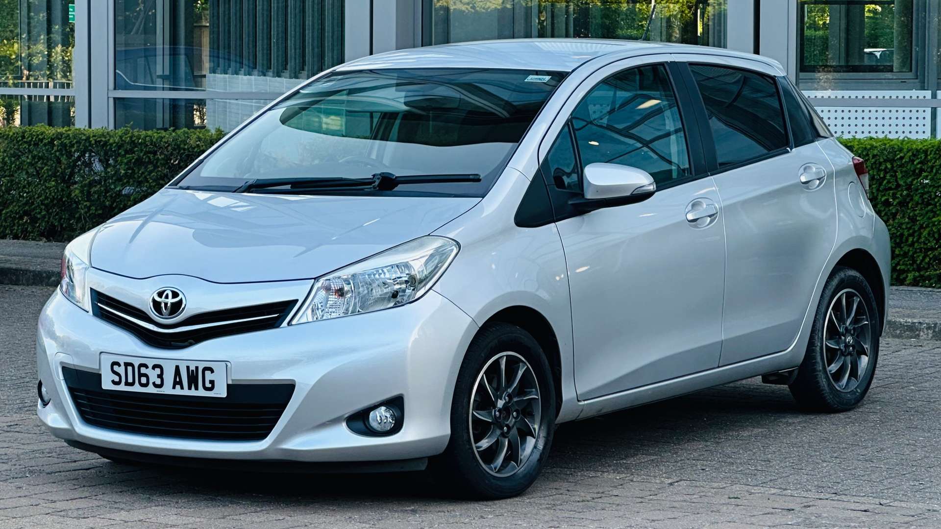 TOYOTA YARIS 1.0 Yaris Edition VVT-i 5dr #3