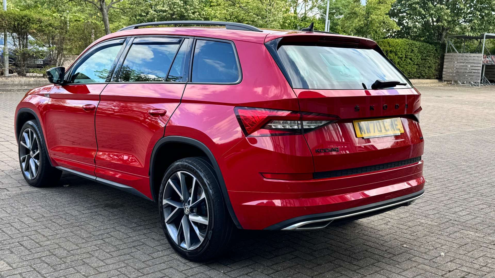 SKODA KODIAQ 2.0 Kodiaq Sportline TDI SCR 4x4 Semi-Auto 4WD 5dr #3