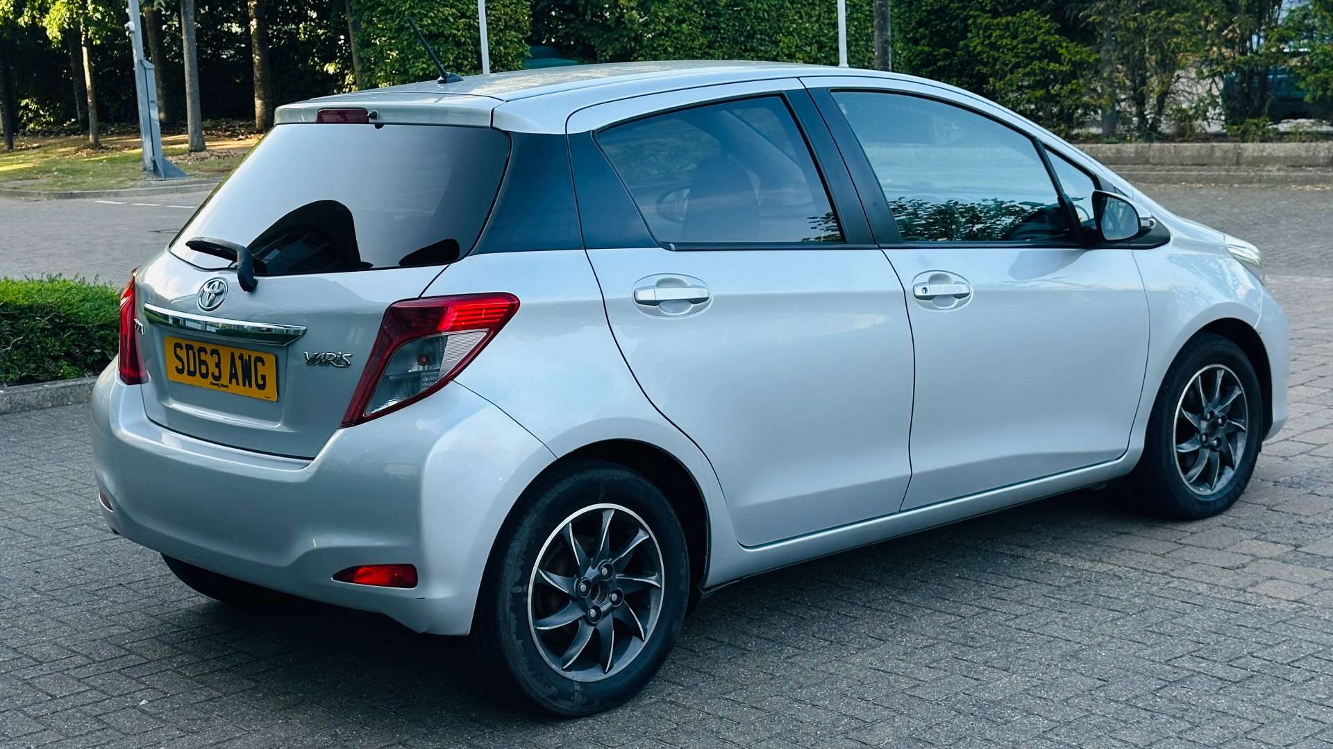TOYOTA YARIS 1.0 Yaris Edition VVT-i 5dr #5