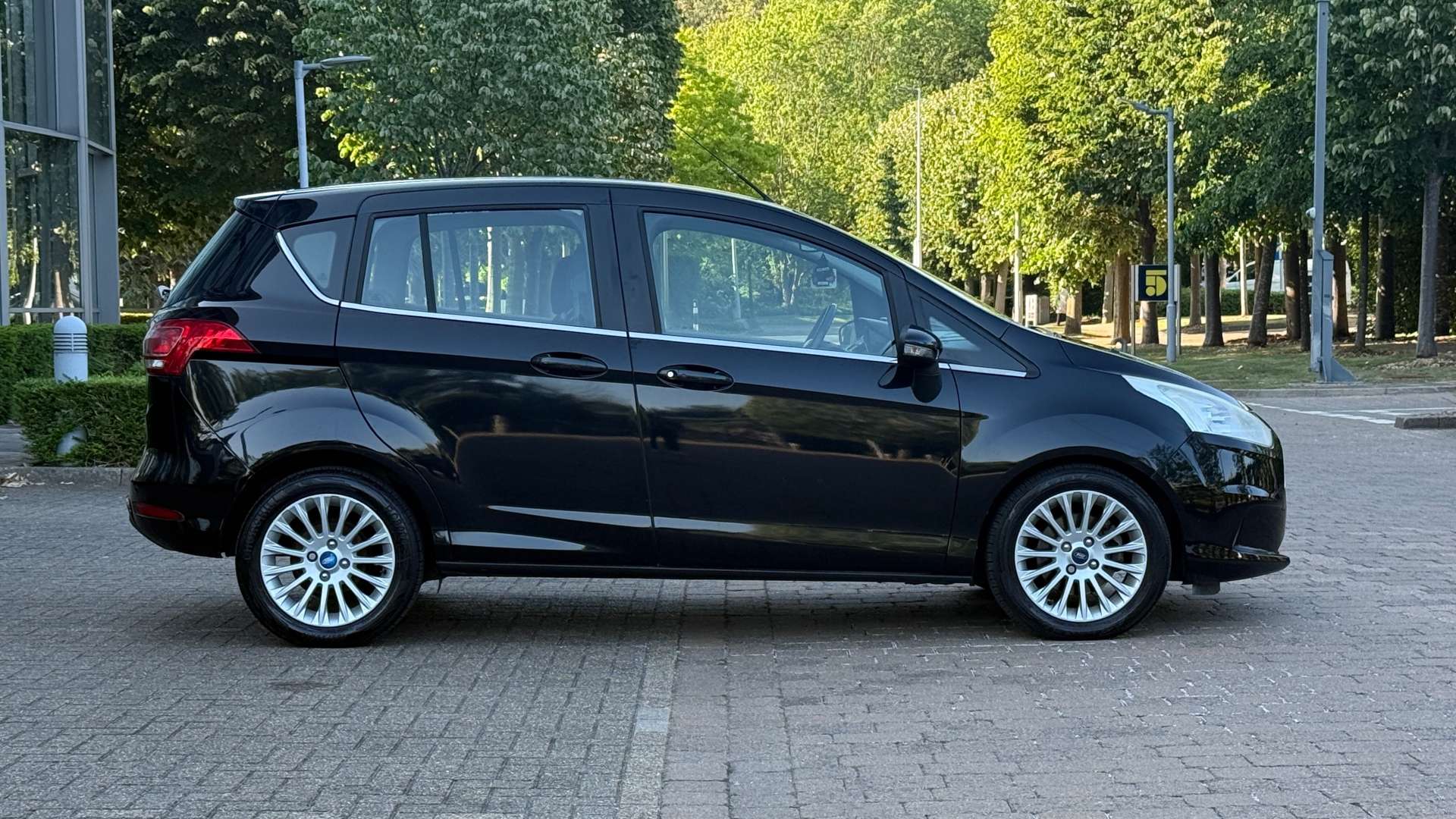 FORD B-MAX 1.0 B-Max Titanium T 5dr #11