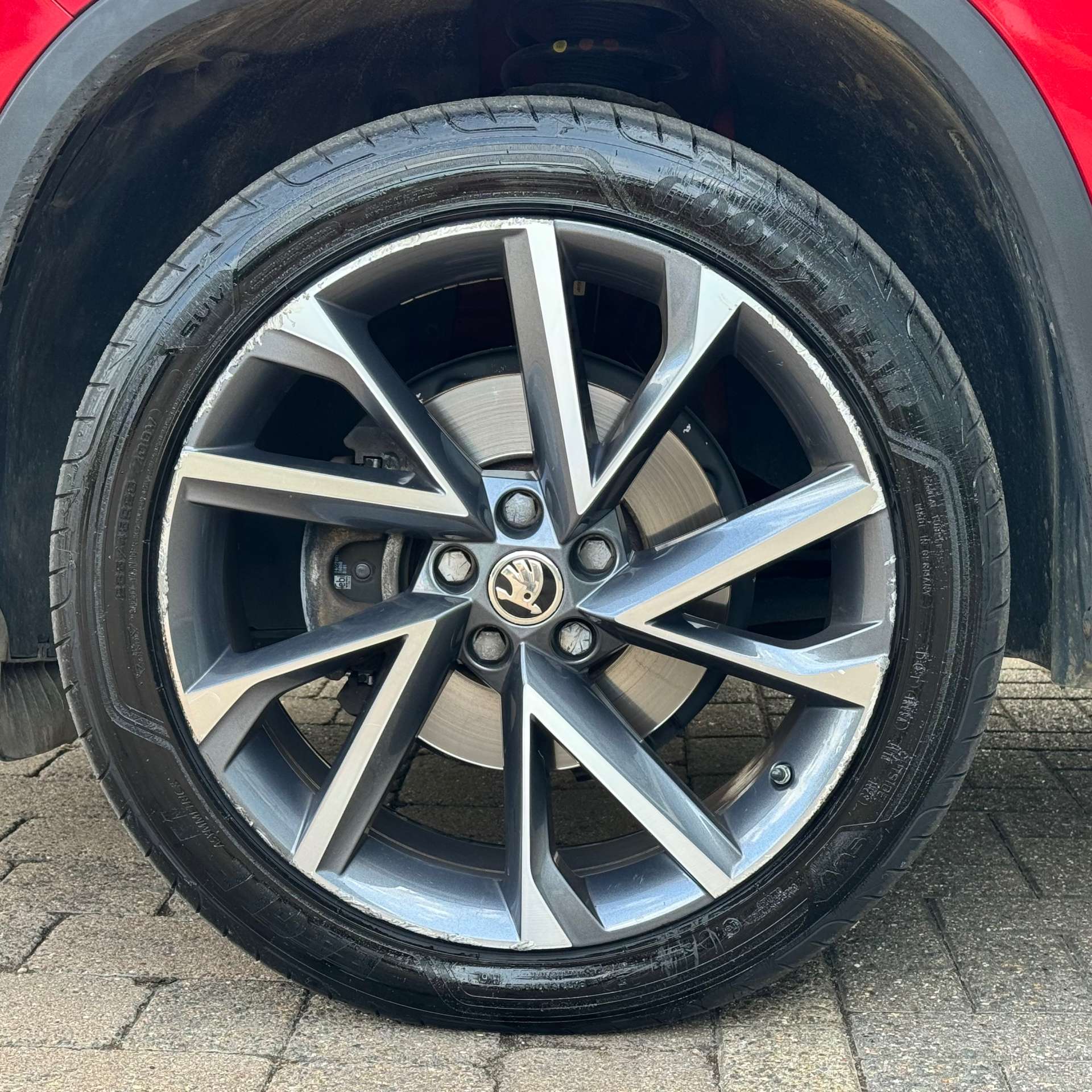 SKODA KODIAQ 2.0 Kodiaq Sportline TDI SCR 4x4 Semi-Auto 4WD 5dr #22