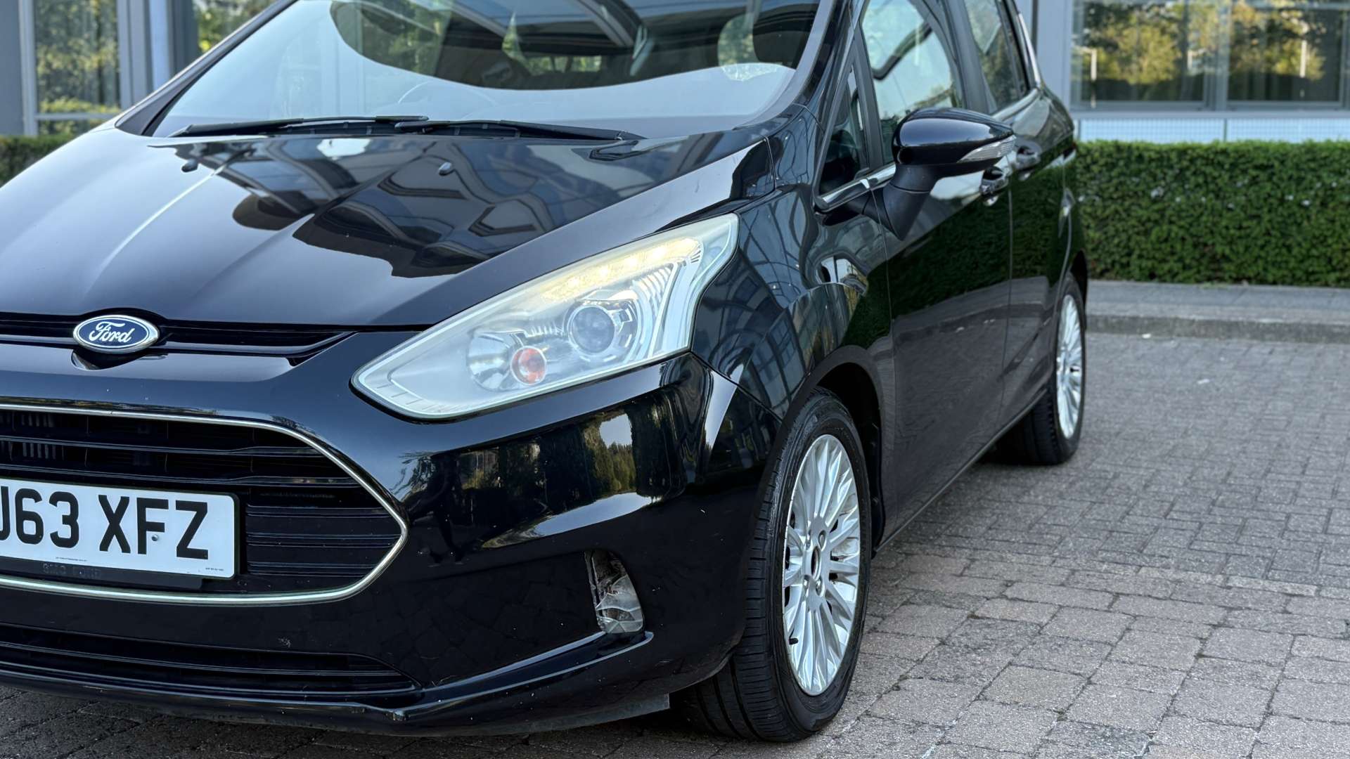 FORD B-MAX 1.0 B-Max Titanium T 5dr #25