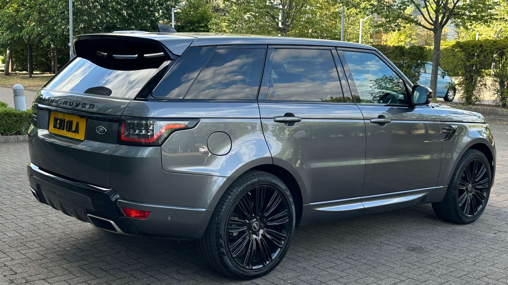 LAND ROVER RANGE ROVER SPORT 3.0 Range Rover Sport HSE Dynamic SDV6 Auto 4WD 5dr #32