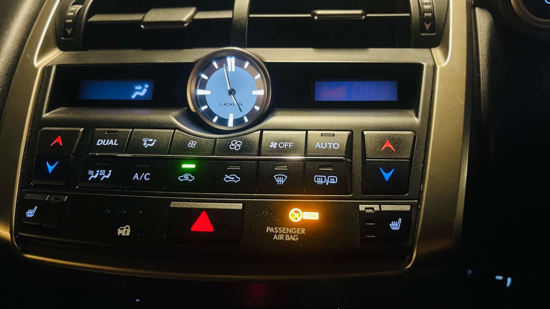 LEXUS NX 2.5 NX 300h F Sport CVT 4WD 5dr #33