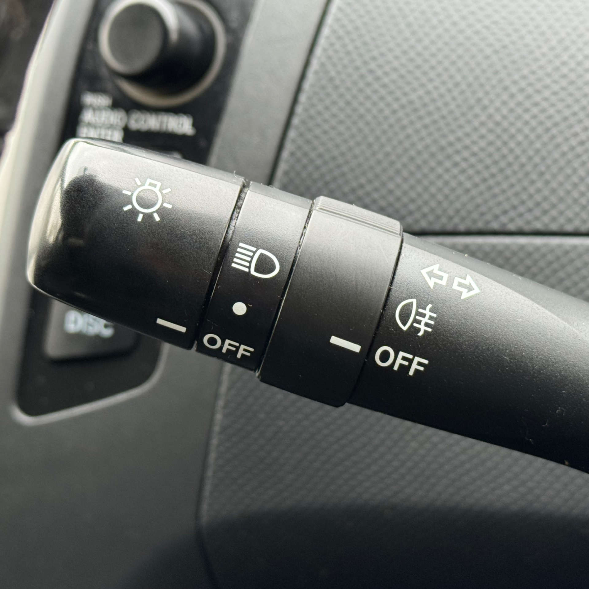 TOYOTA YARIS 1.0 Yaris T3 3dr #22