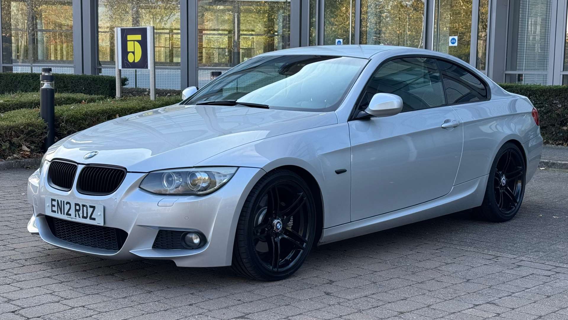 BMW 3 SERIES 3.0 325i M Sport Auto 2dr #4