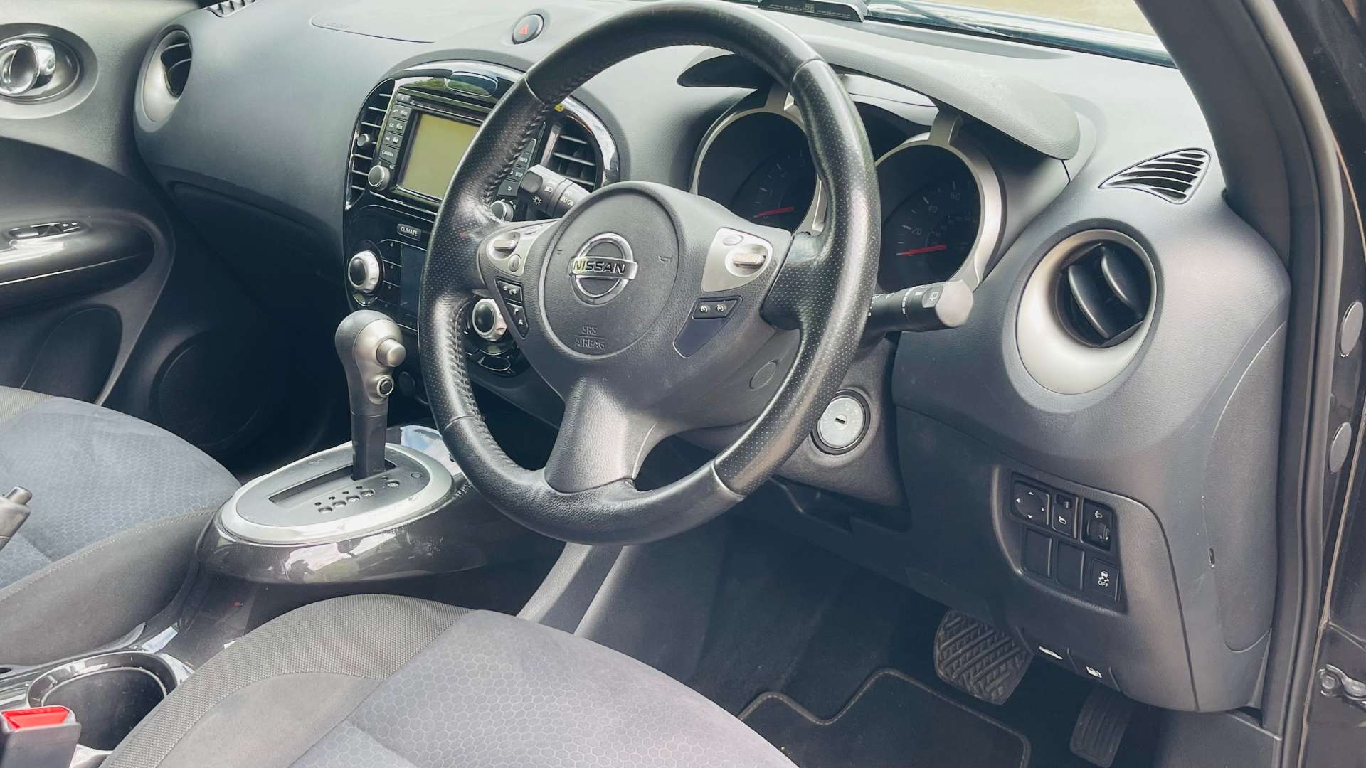 NISSAN JUKE 1.6 Juke N-Tec CVT 5dr #1