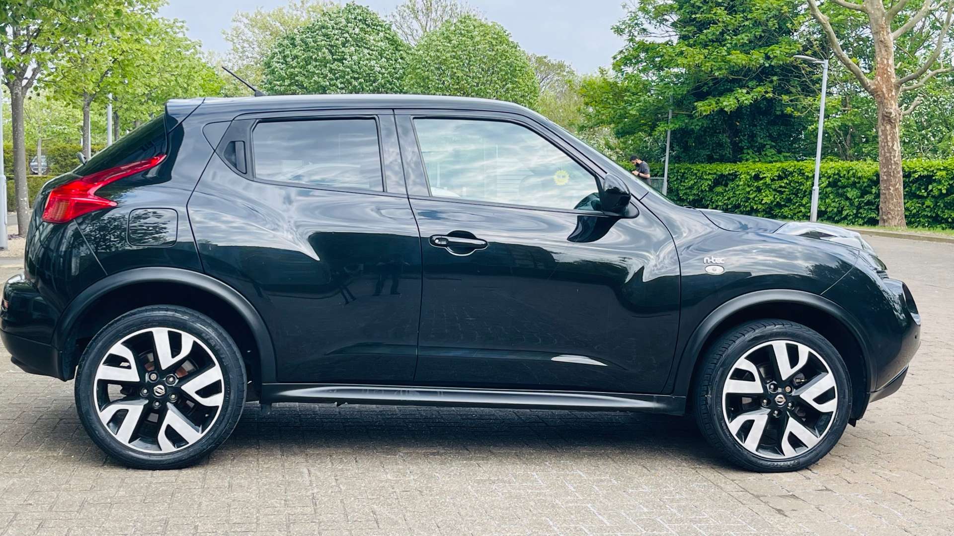 NISSAN JUKE 1.6 Juke N-Tec CVT 5dr #8