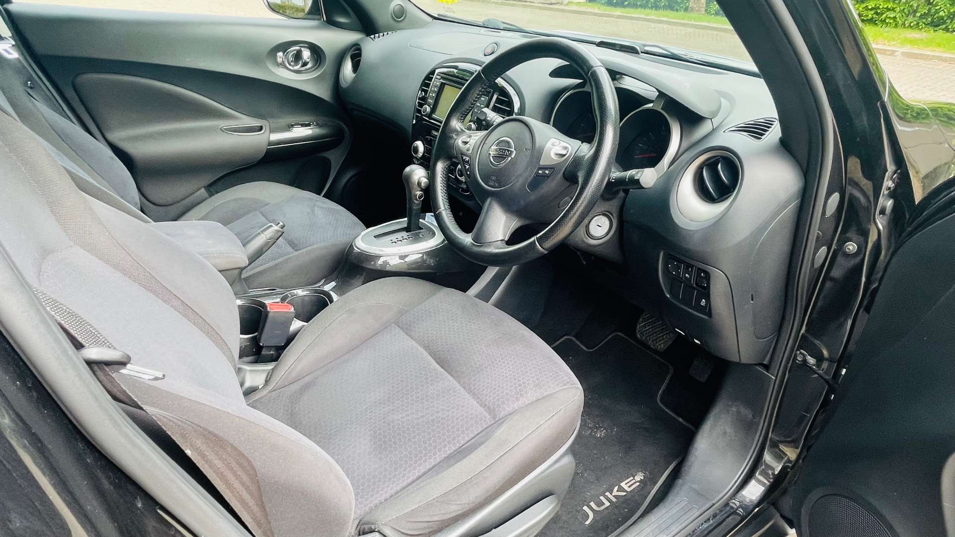 NISSAN JUKE 1.6 Juke N-Tec CVT 5dr #12