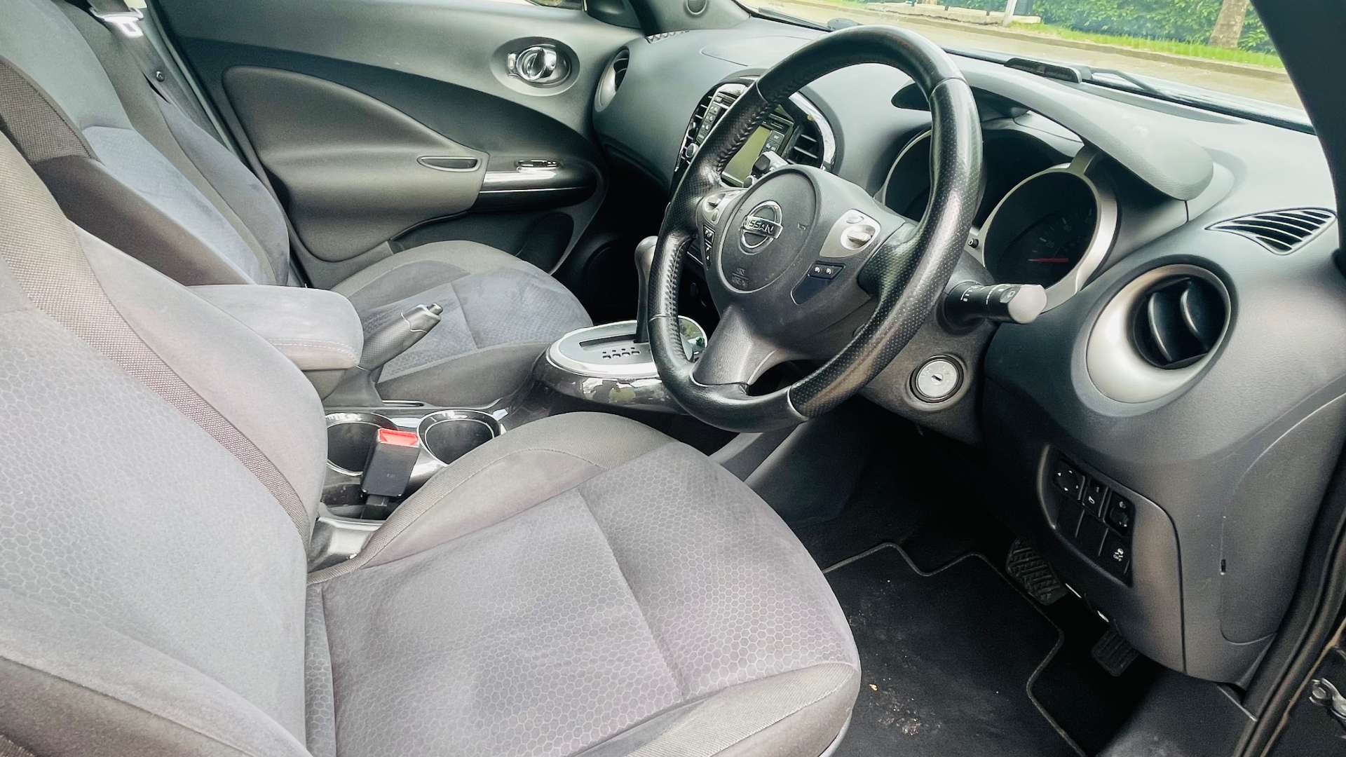 NISSAN JUKE 1.6 Juke N-Tec CVT 5dr #17